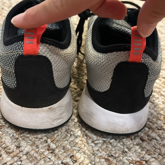 EUC NIKE DUALTONE RACER Sneakers 6.5Y/W8 - Picture 6 of 8